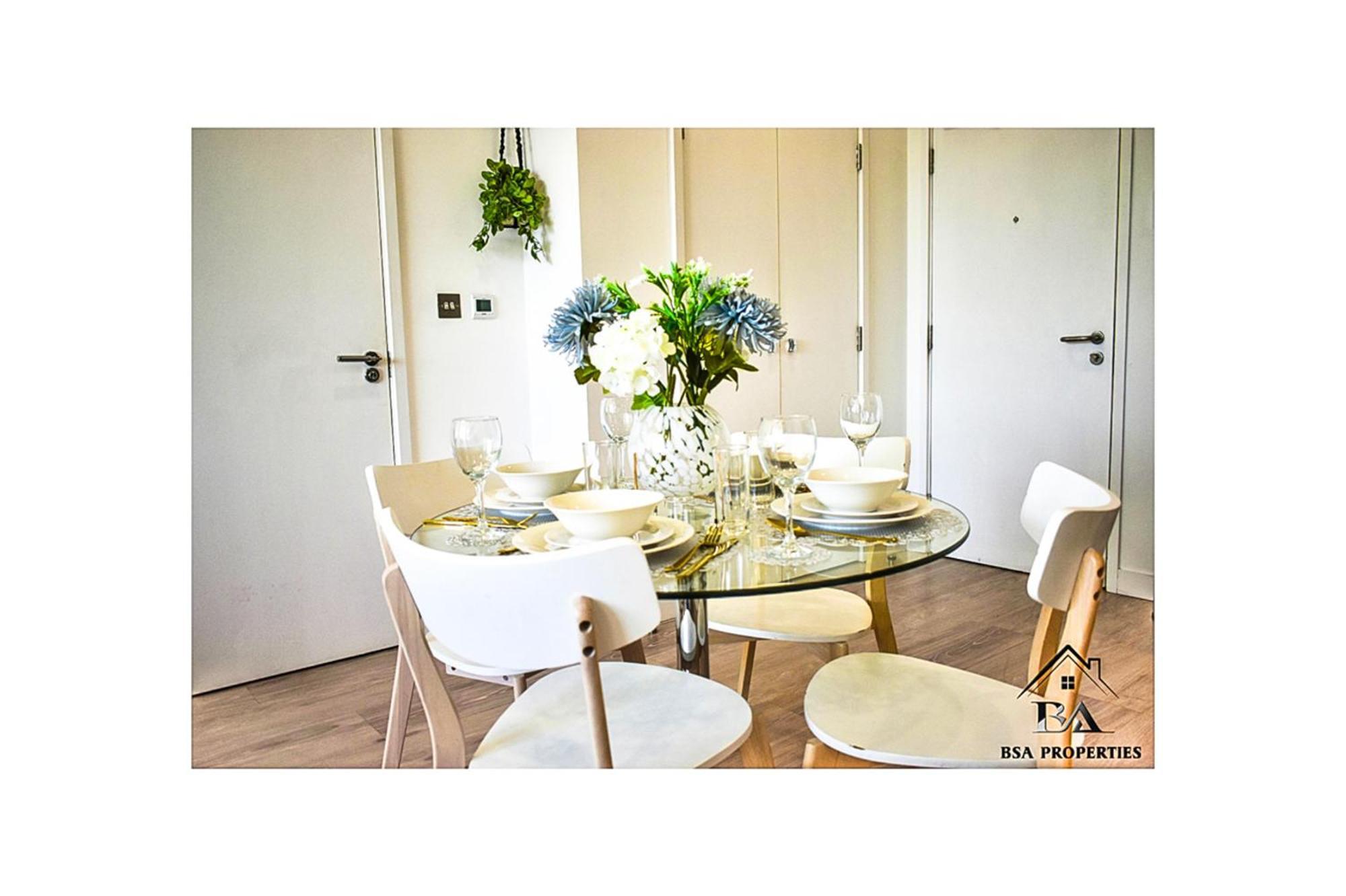 City Centre Apartment Close To Ascot & Legoland Sleep Upto 4 Guests - Parking On Request! แบล็กเนลล์ ภายนอก รูปภาพ