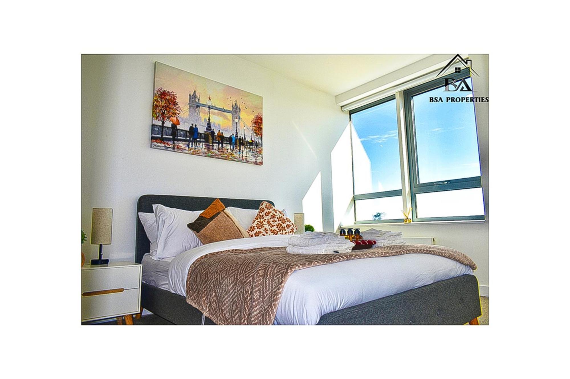 City Centre Apartment Close To Ascot & Legoland Sleep Upto 4 Guests - Parking On Request! แบล็กเนลล์ ภายนอก รูปภาพ