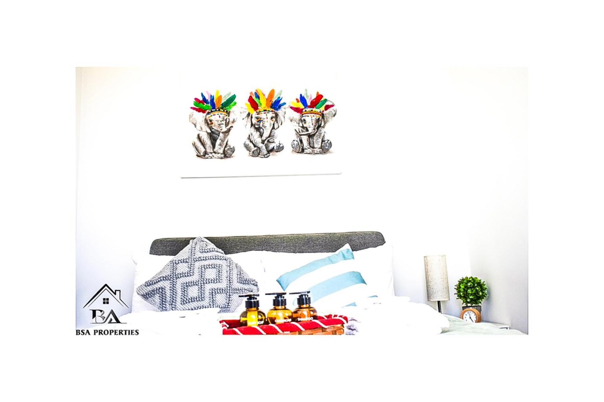 City Centre Apartment Close To Ascot & Legoland Sleep Upto 4 Guests - Parking On Request! แบล็กเนลล์ ภายนอก รูปภาพ